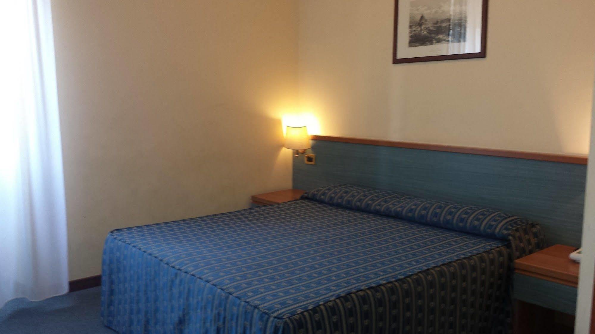 Hotel Stella Roma Eksteriør bilde